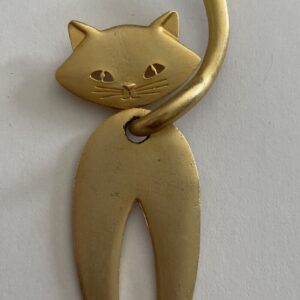 Cat Brooch Pin With Movable Tail