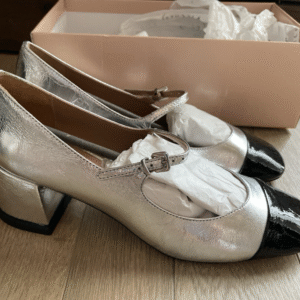 Vicenza Shoes Women  Silver Heels Pointed Toe Size EU 39 US 8