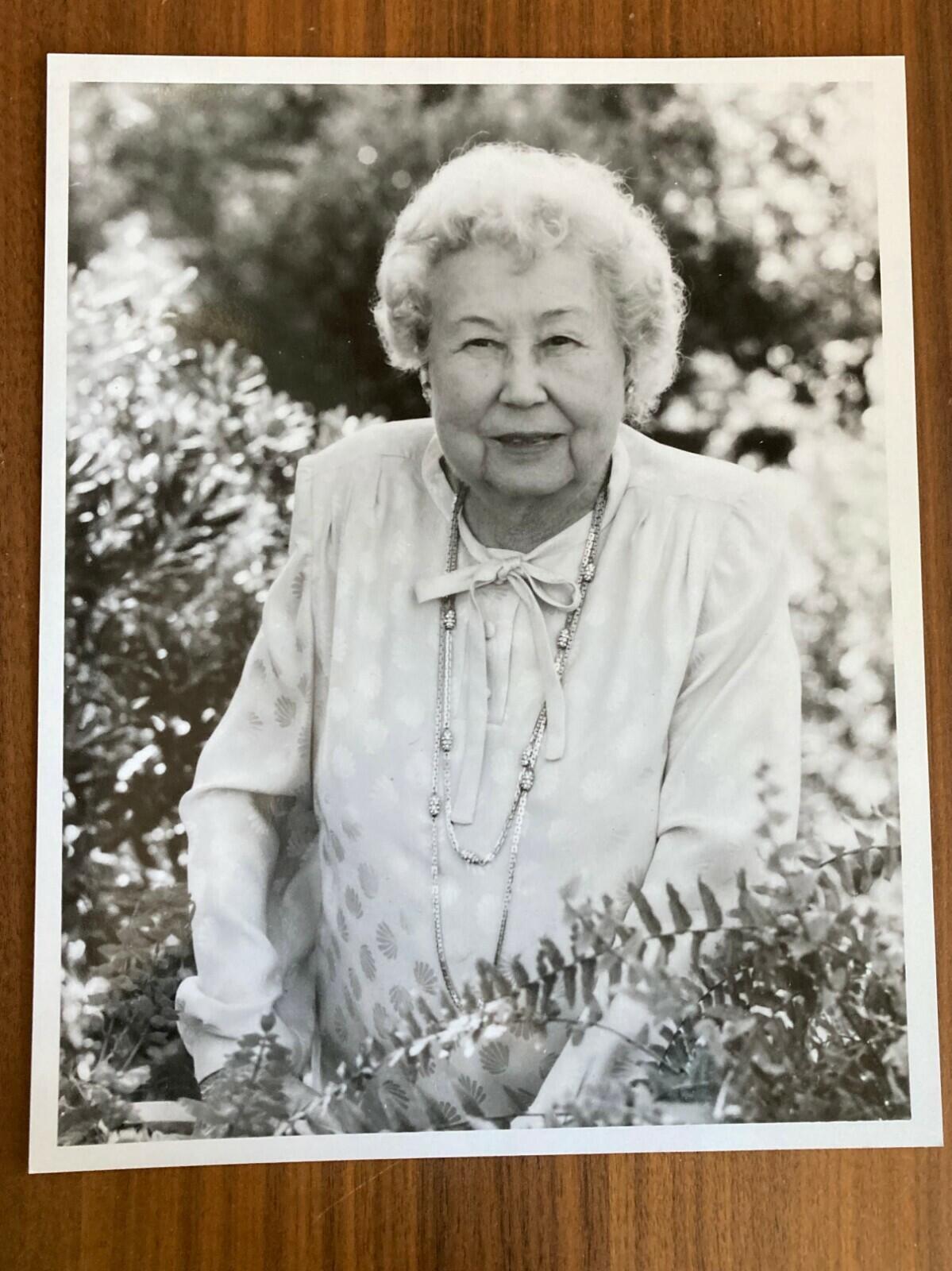 Edna Disney Portrait Photo 8 x 10 Photograph