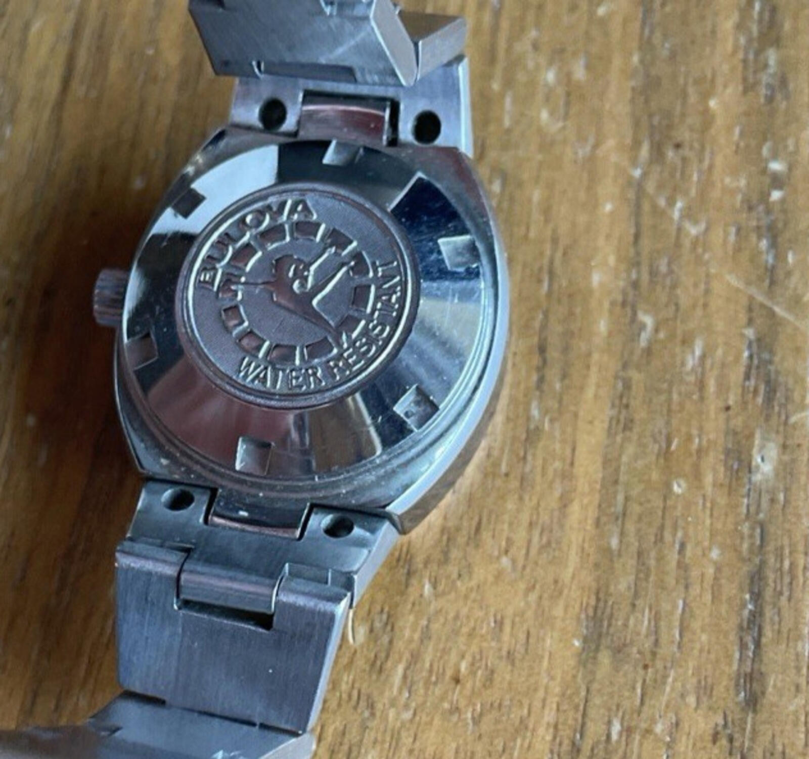 Bulova Automatic Wristwatch W/Date Vintage Watch For Parts Or Repair Not Working - Image 5