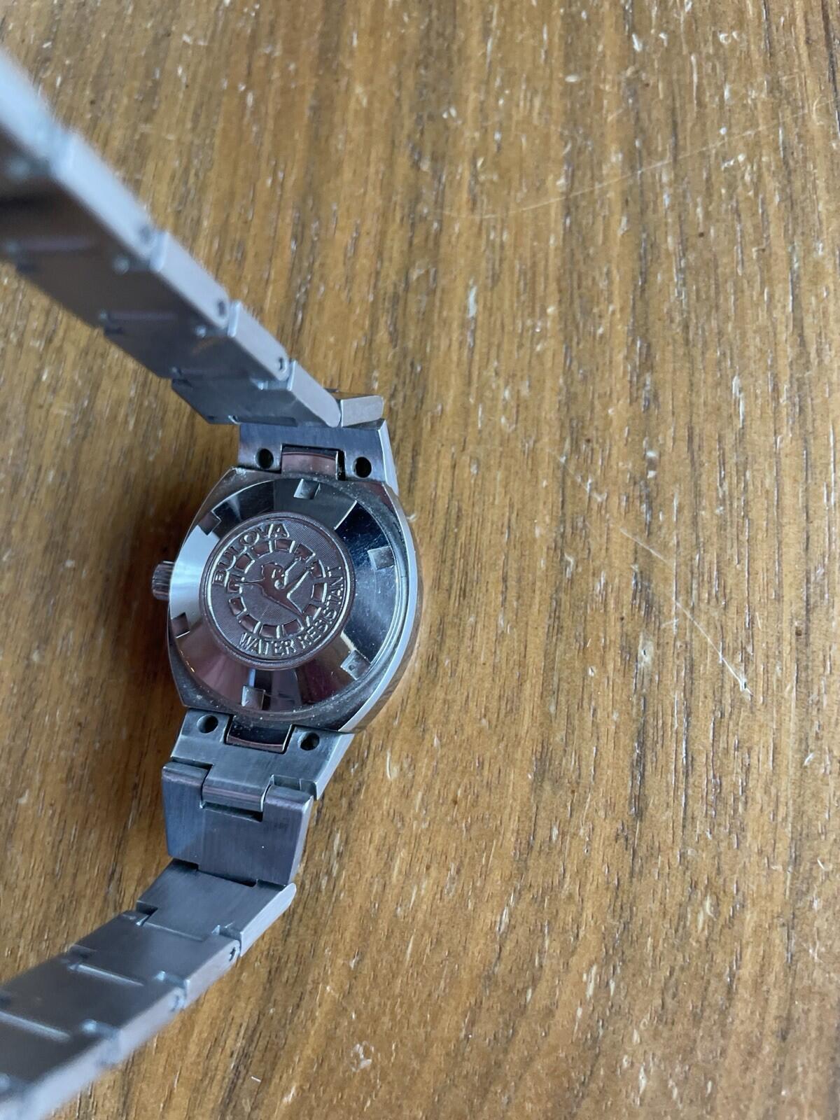 Bulova Automatic Wristwatch W/Date Vintage Watch For Parts Or Repair Not Working - Image 6