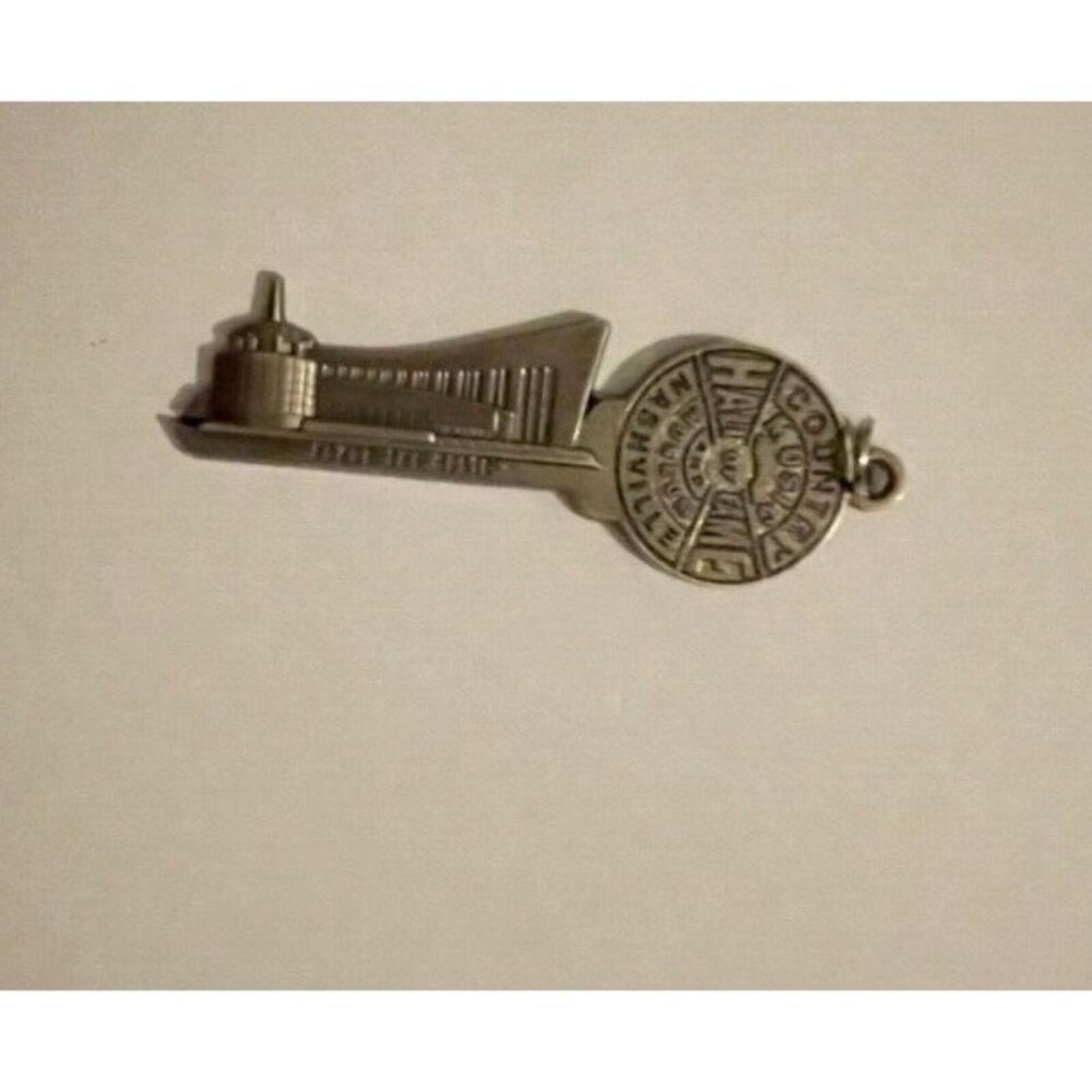 Country Music Hall Of Fame And Museum Nashville Keychain Key Chain