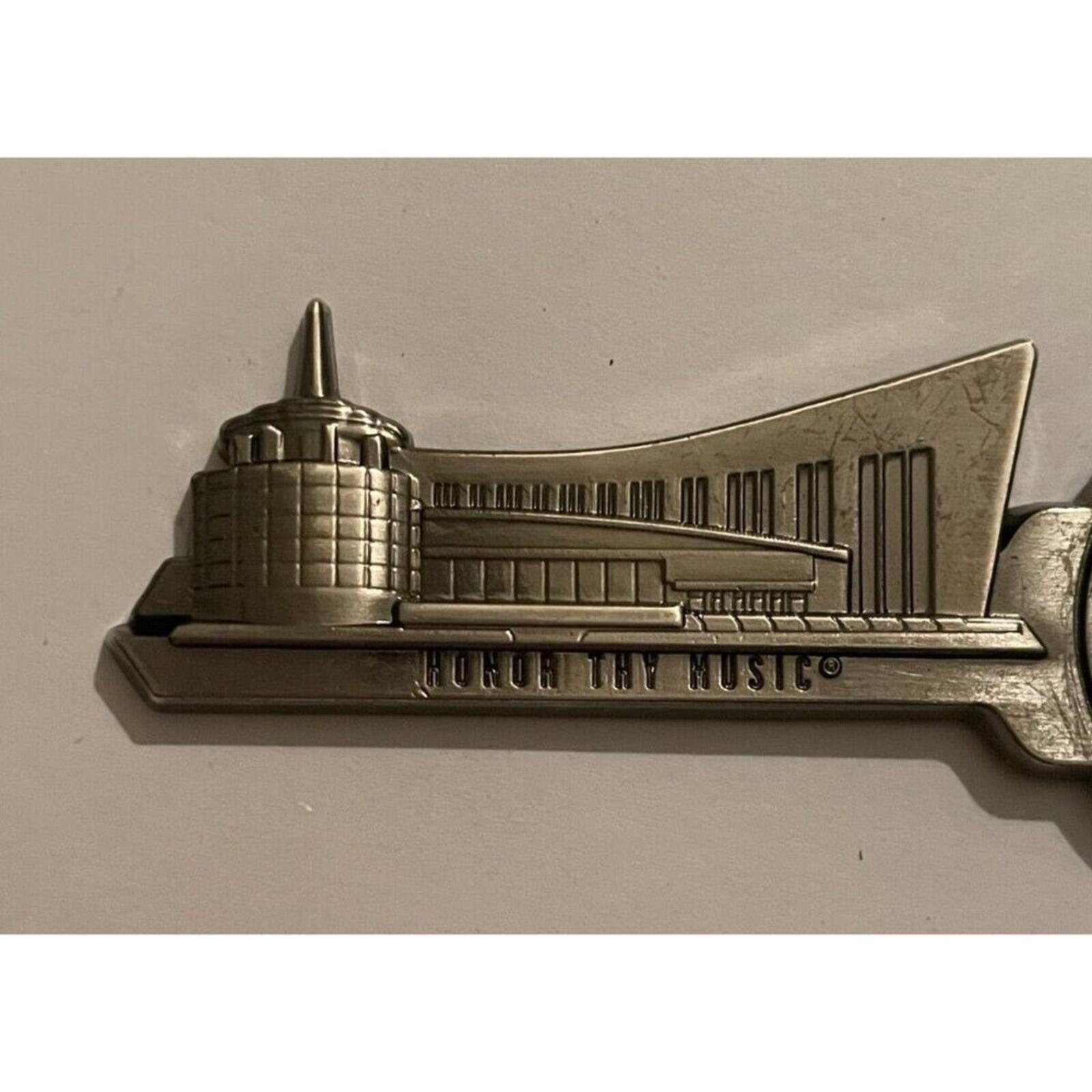 Country Music Hall Of Fame And Museum Nashville Keychain Key Chain - Image 3