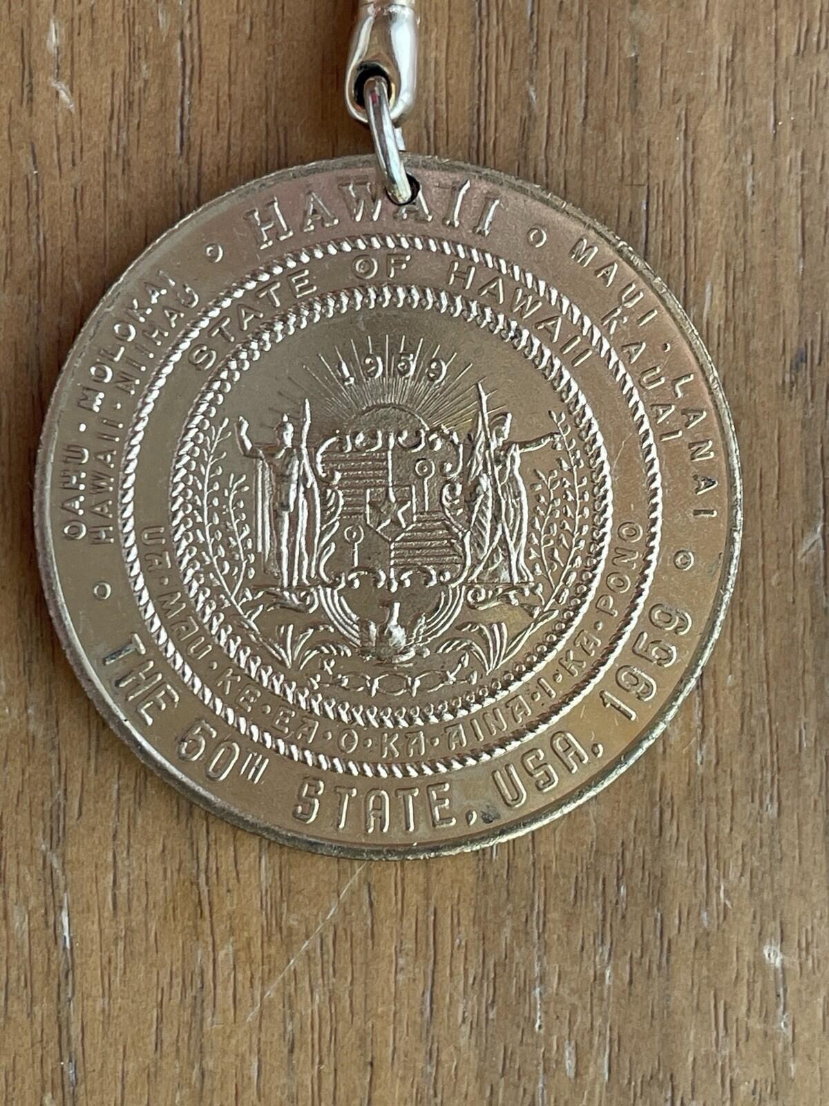 Hawaii The 50th State Souvenir Coin $1 Dollar Trade Keychain Key Chain - Image 2