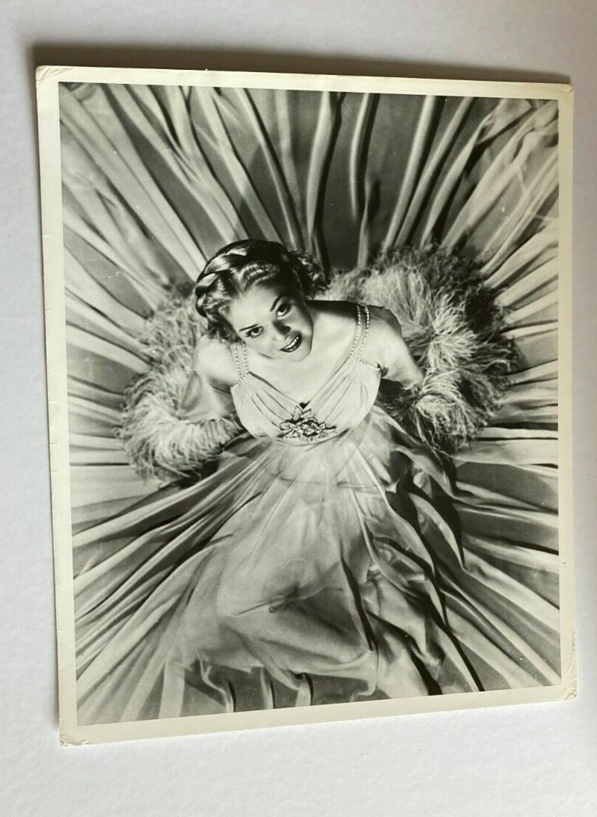 Alice Faye Photo Movie Star In Pin Up Girl Dress Movie Photo Glamorous Photo