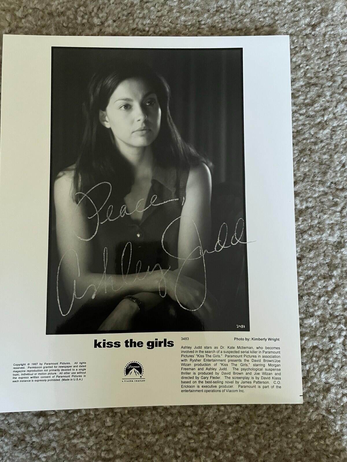 Ashley Judd Signed Photo Autographed Signed Kiss The Girls Movie Photo