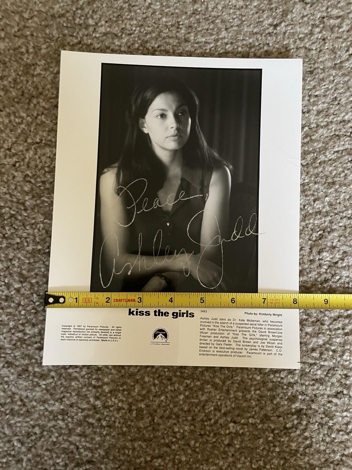 Ashley Judd Signed Photo Autographed Signed Kiss The Girls Movie Photo - Image 5