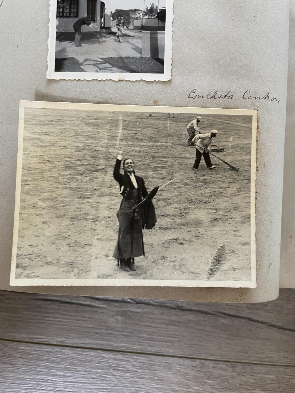 Conchita Cintron Female Bullfighter Peru Historical Photo Album Signed 1939 - Image 14