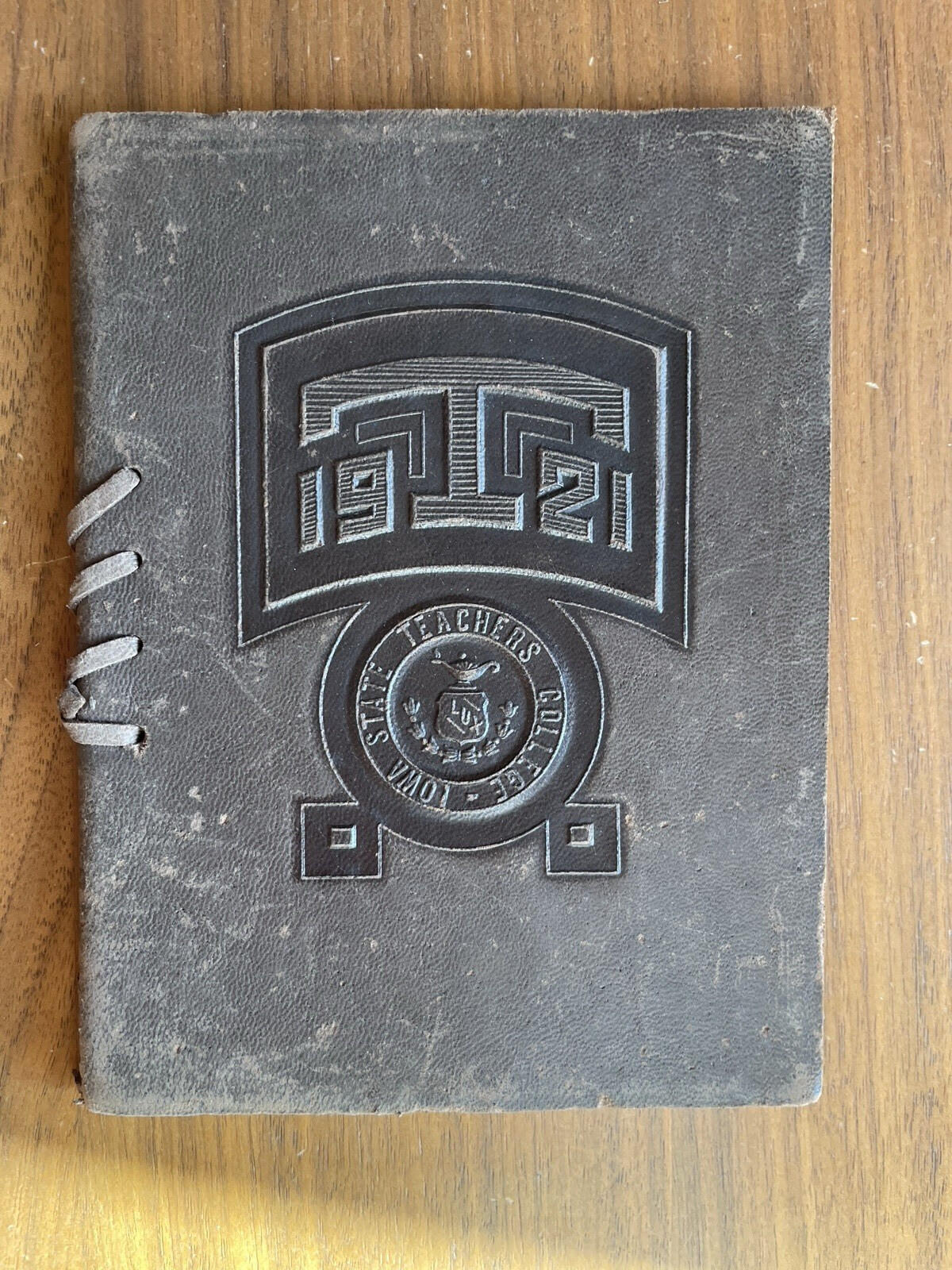 1921 Iowa State Teachers College Commencement Exercises Leather Bound