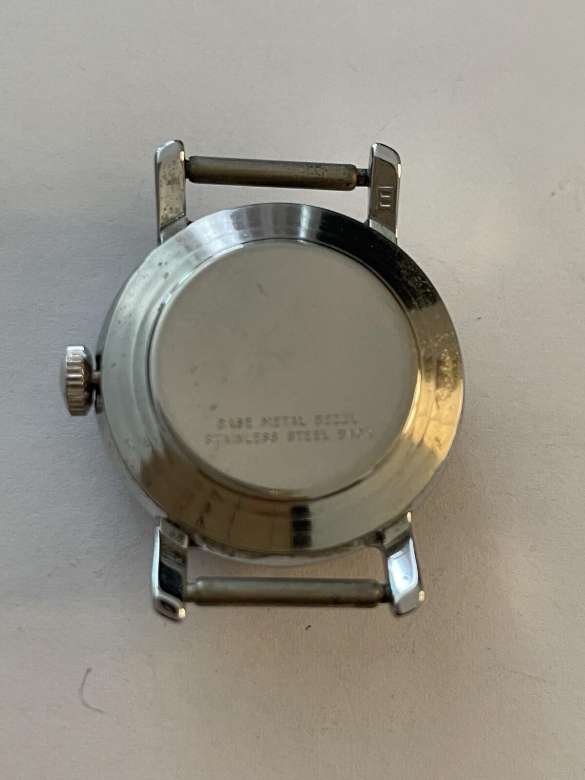 Snoopy Watch Vintage Watch No Band For Parts Or Repair Only AS IS Damaged - Image 2
