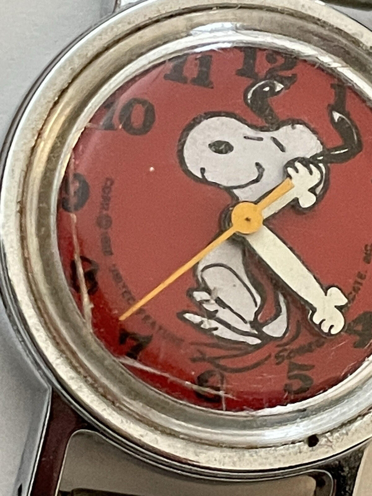 Snoopy Watch Vintage Watch No Band For Parts Or Repair Only AS IS Damaged - Image 3