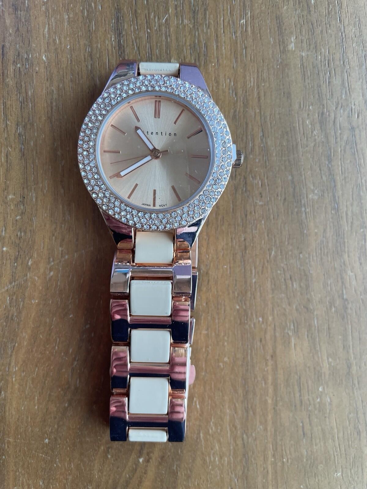 Jaclyn Smith Ladies Round Crystal Rimmed Fashion Watch - Image 6