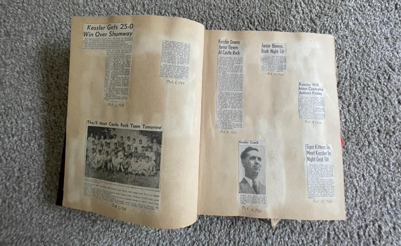 Longview Kelso Washington JR High School Football Scrapbook Album WA Area - Image 6