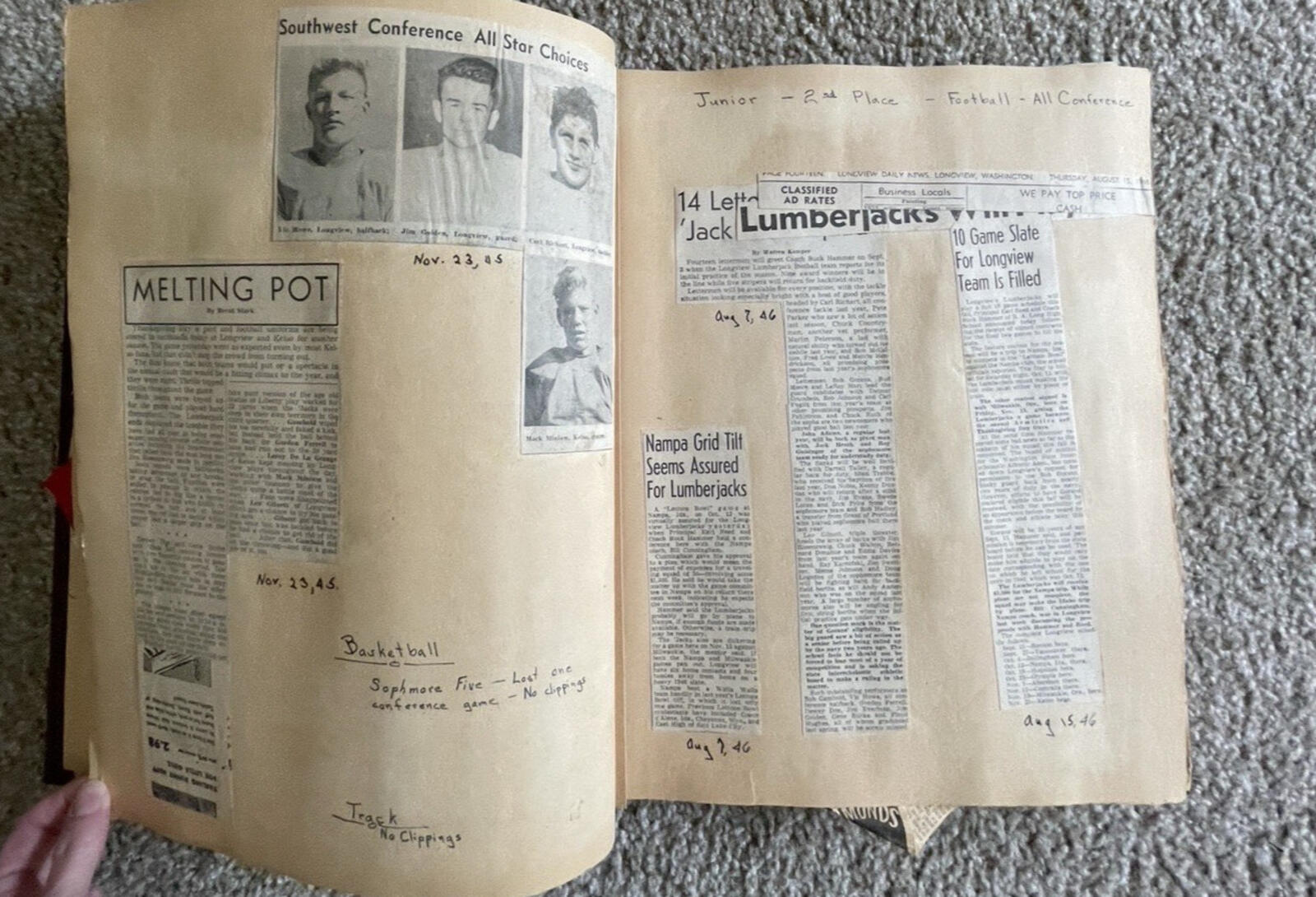 Longview Kelso Washington JR High School Football Scrapbook Album WA Area - Image 9