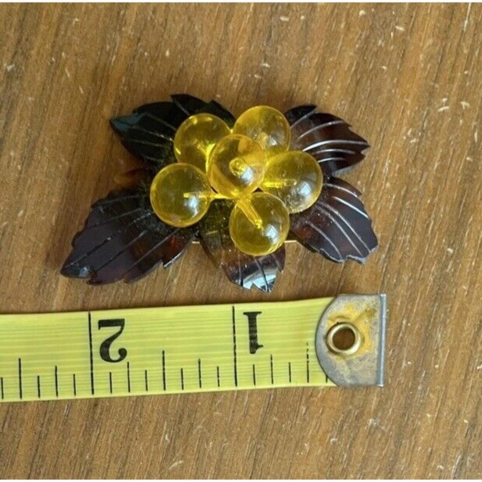 Amber Lucite Grapes Brooch Pin Vintage Brooch - Image 4