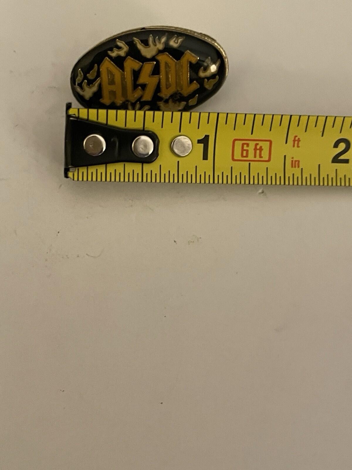 AC DC Heavy Metal Band Pin Rock Band Pin Musicians Vintage Pin - Image 3