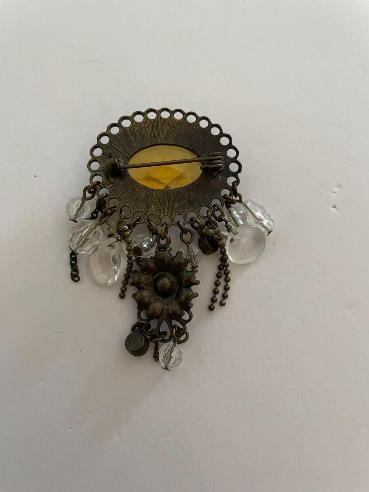 Amber Faceted Dangel Crystal Gems Brooch Pin Vintage Brooch - Image 2