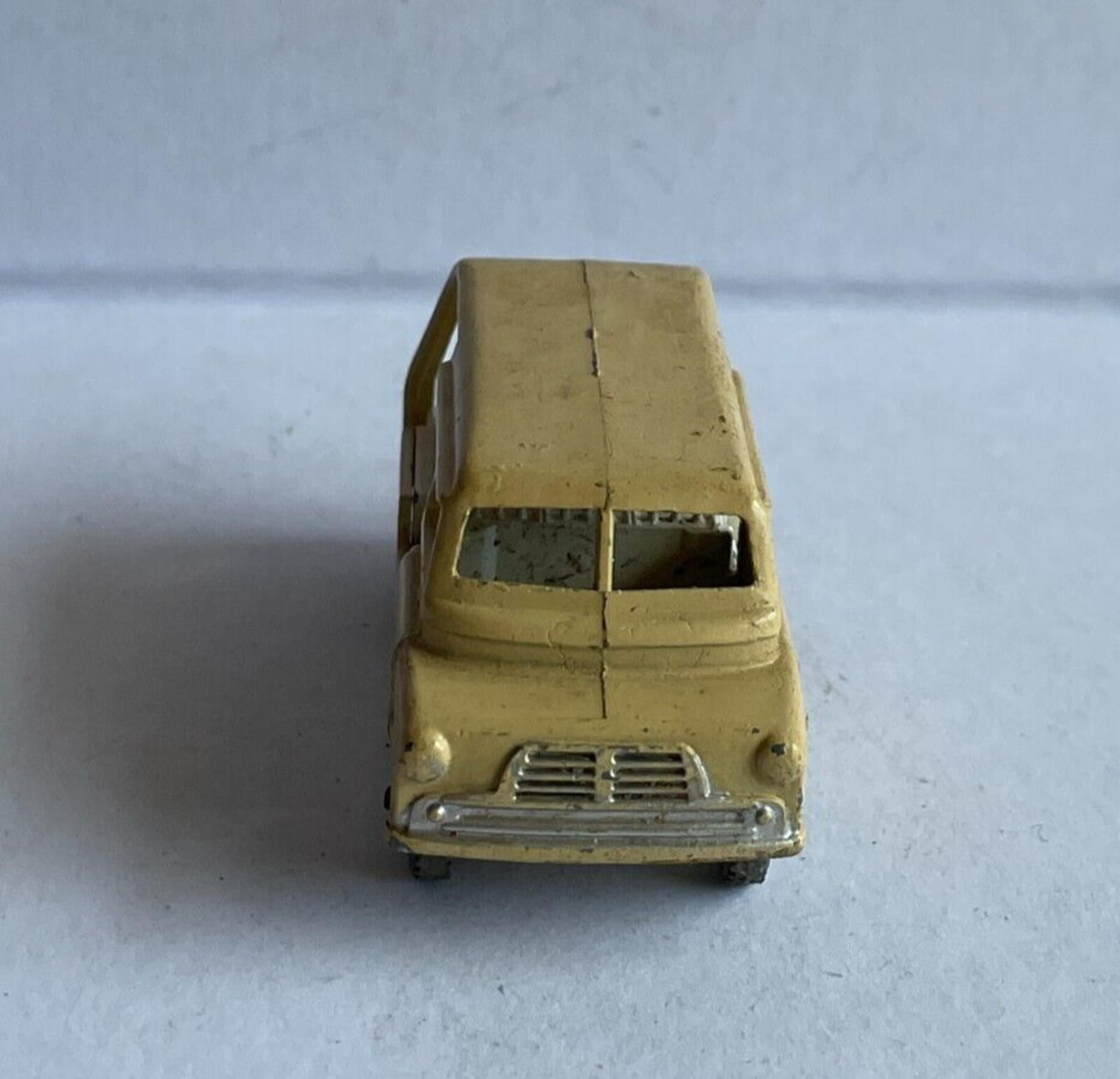 Matchbox Lesney Bedford Truck Milk Delivery Van #29 Diecast Car - Image 2
