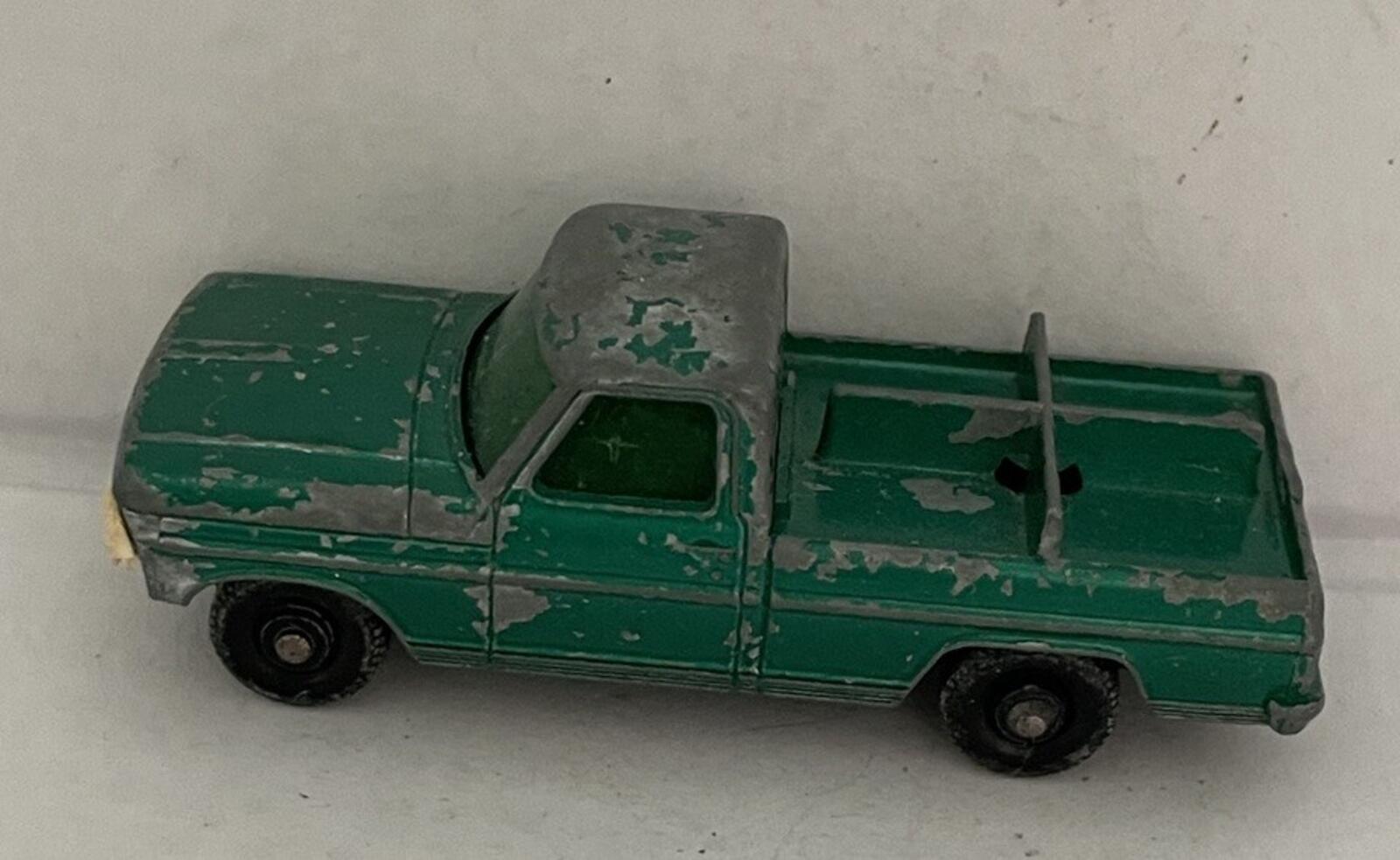 Matchbox Lesney Green Ford Kennel Truck #50 Diecast Car