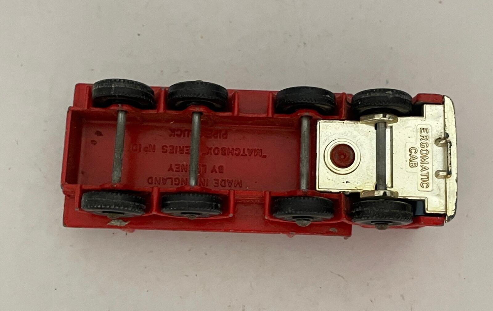 Matchbox Lesney Red Pipe Truck #10 Diecast Car No Pipes Vintage - Image 6
