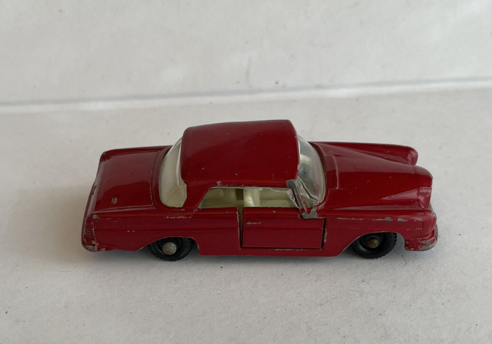Matchbox Lesney No 53 Mercedes-Benz 220 SE Diecast Car Cherry Red Vintage