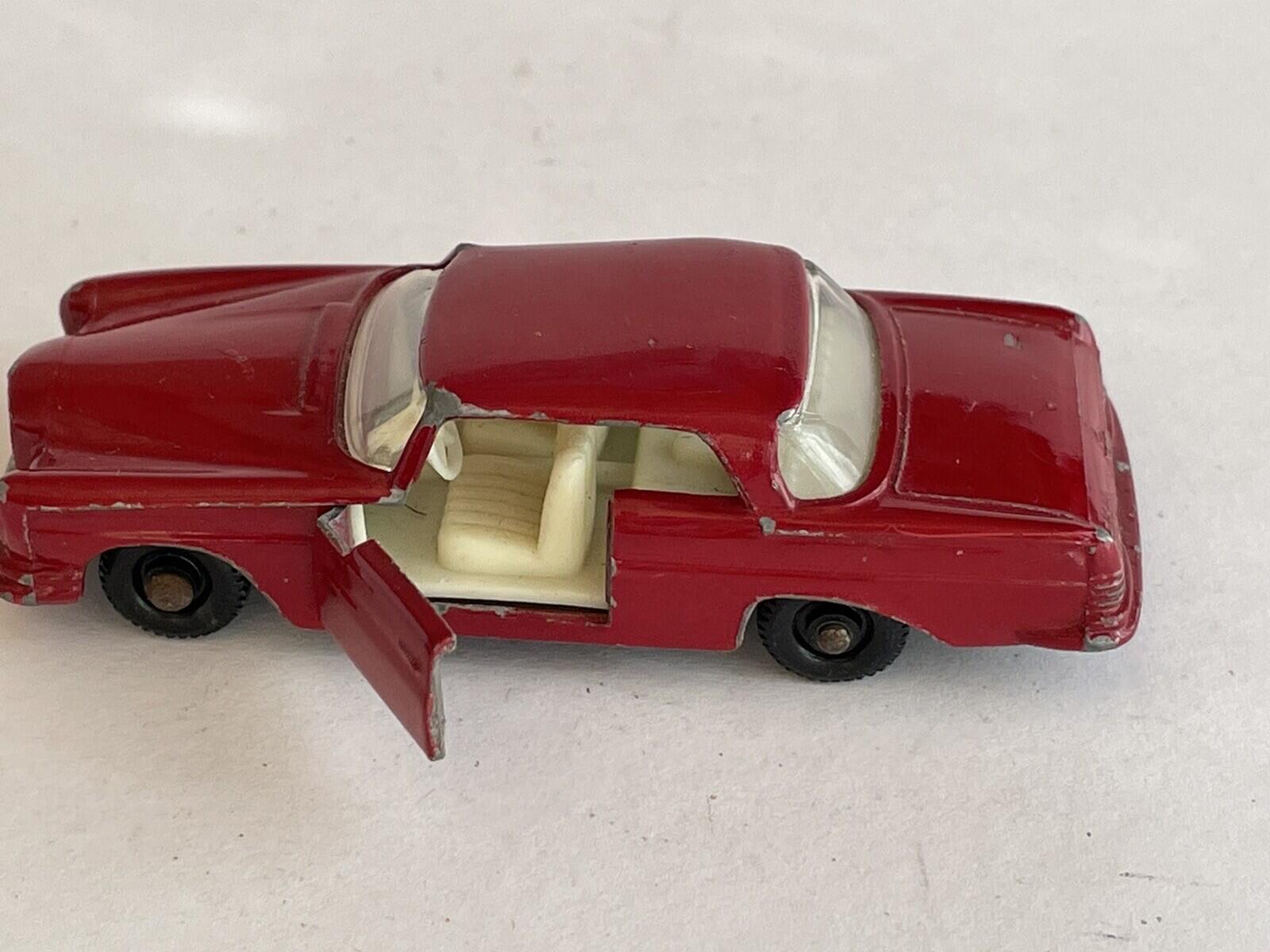 Matchbox Lesney No 53 Mercedes-Benz 220 SE Diecast Car Cherry Red Vintage - Image 7