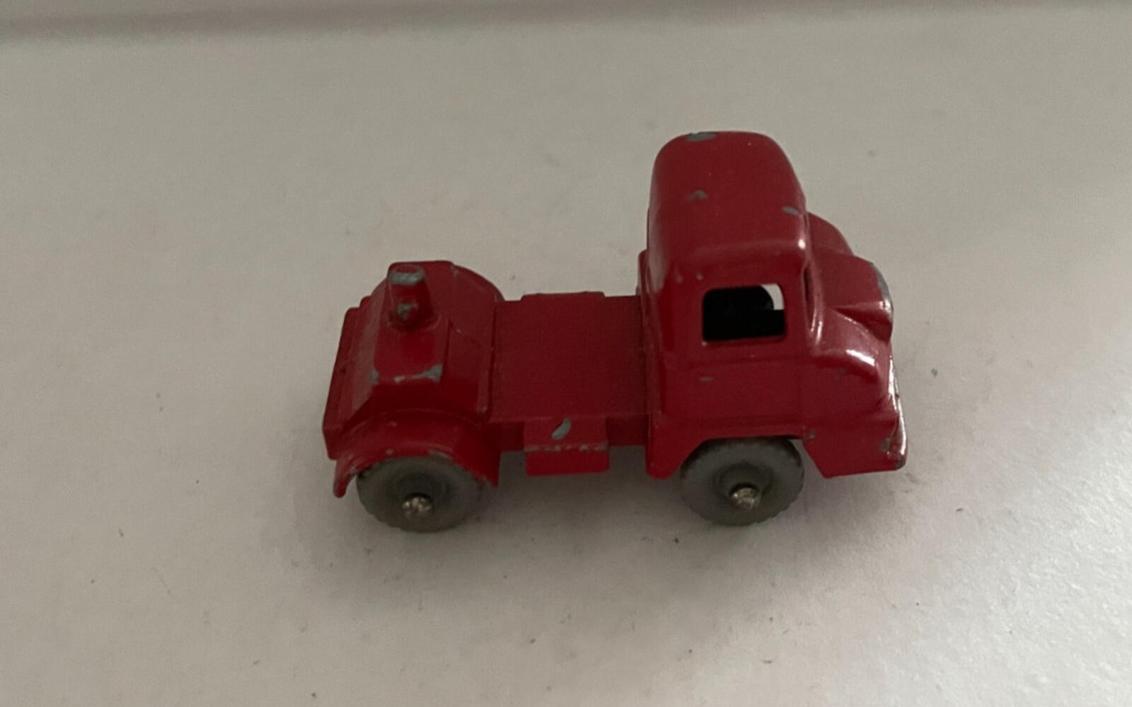 Matchbox Lesney Red Small Truck Thames Trader #7 Diecast Car Vintage Truck