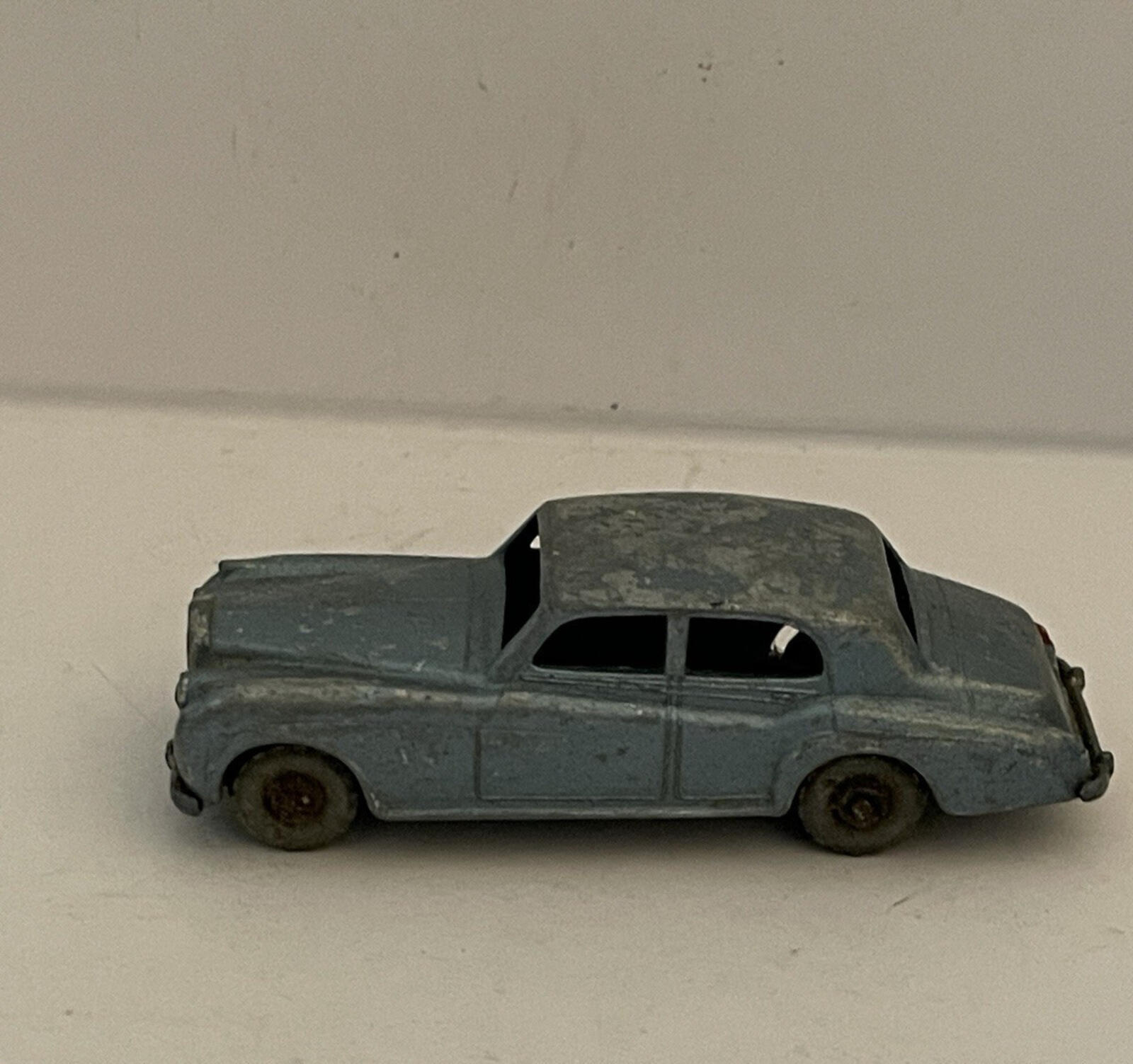 Matchbox Lesney Rolls Royce Silver Cloud #44 Diecast Car - Image 3