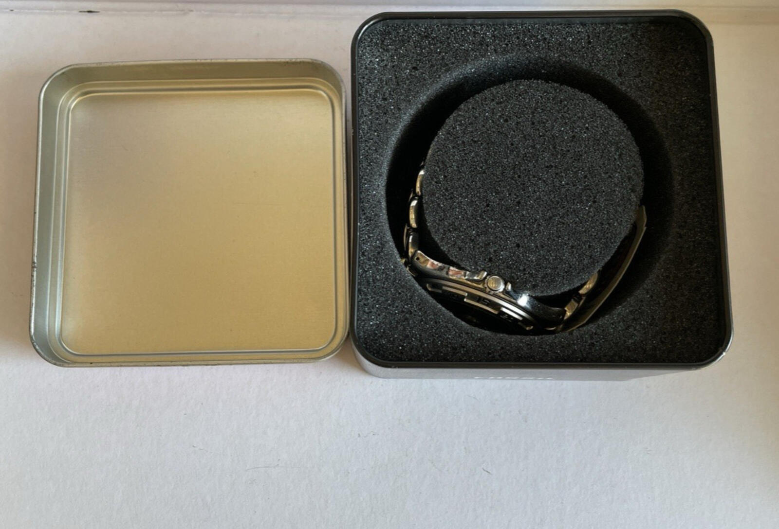 Carson City College Crows Watch By Fossil In Original Tin - Image 3