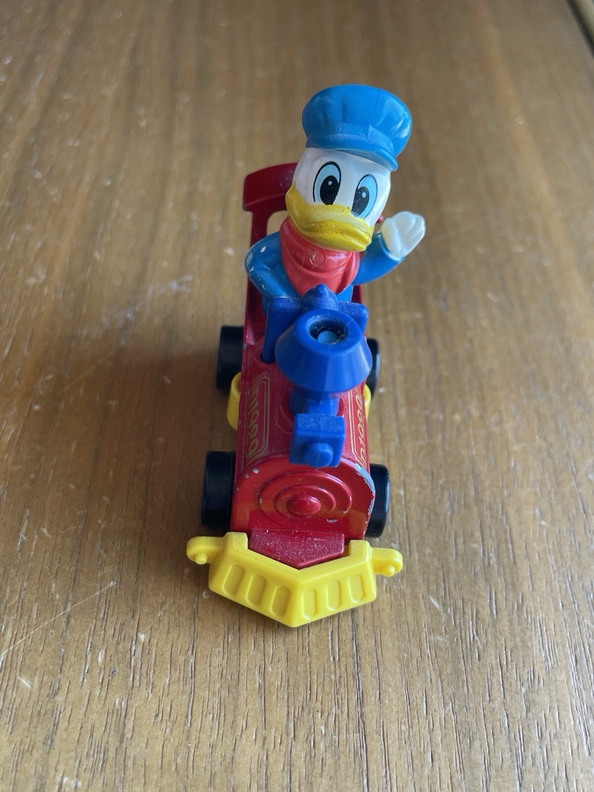 Donald Duck Driving A Train By Tomy Vintage Car - Image 3
