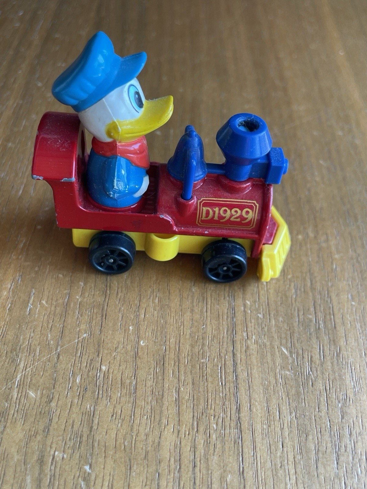 Donald Duck Driving A Train By Tomy Vintage Car - Image 4
