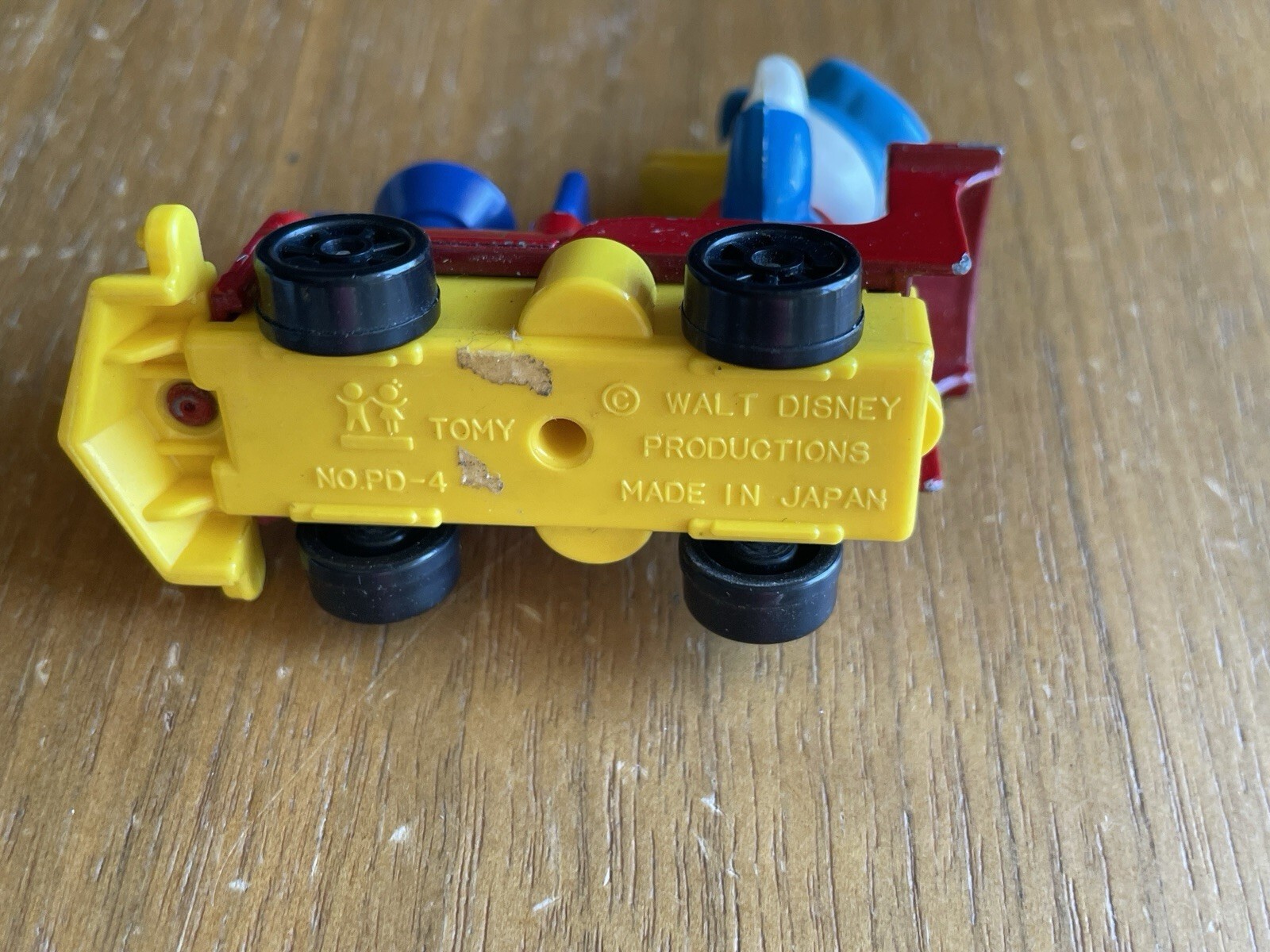 Donald Duck Driving A Train By Tomy Vintage Car - Image 7