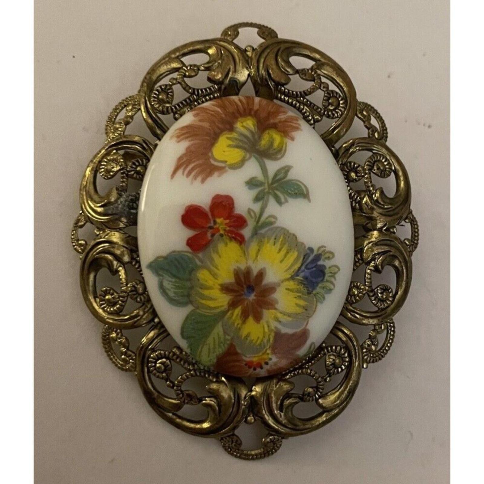 Western Germany Flower Flowers Cameo Brooch Pin Vintage
