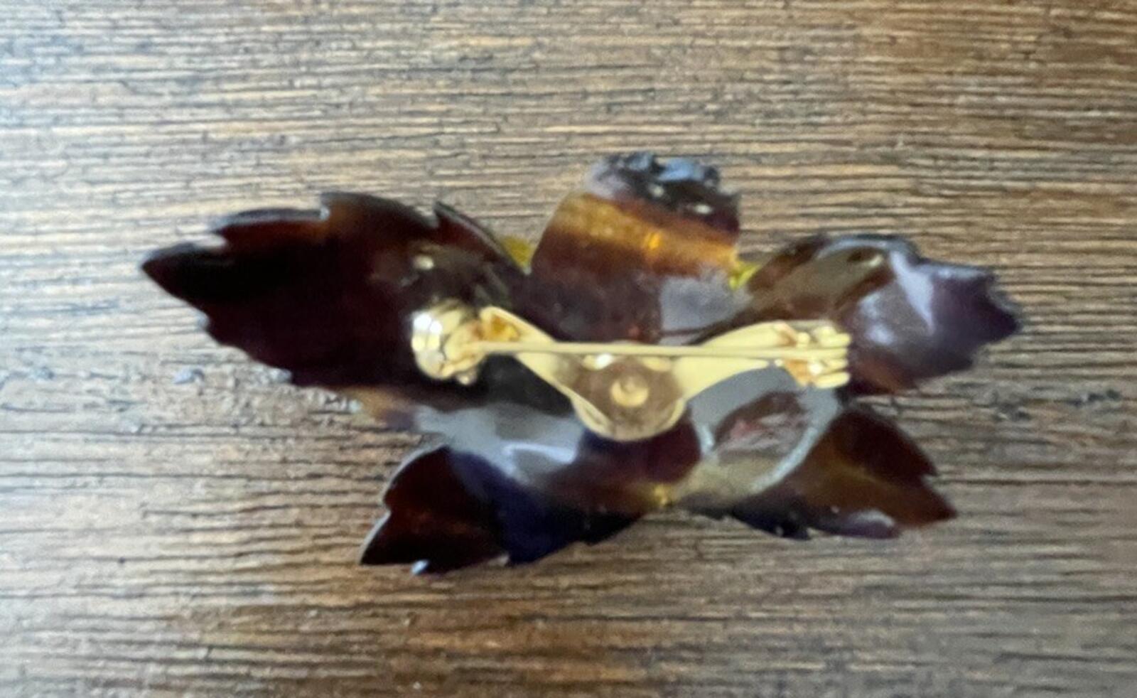 Amber Lucite Grapes Brooch Pin Vintage - Image 2