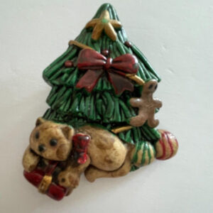 Christmas Tree With Cat Brooch Pin