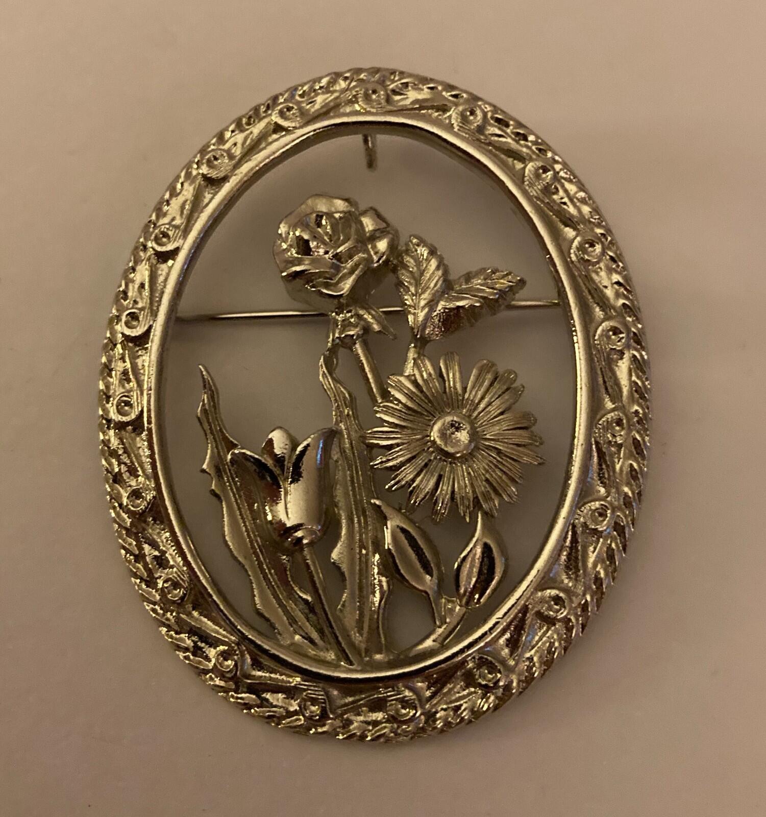 Flower Garden Brooch Rose Daisy Tulip Pin Or Pendant Oval Silver Tone