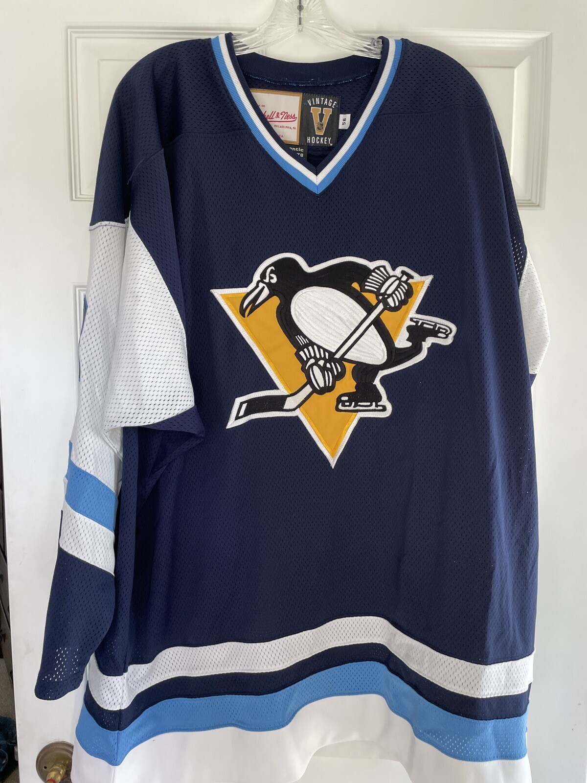 Mitchell And Ness Pittsburgh Penguins Dave Schultz Jersey Size 56 Hockey Jersey