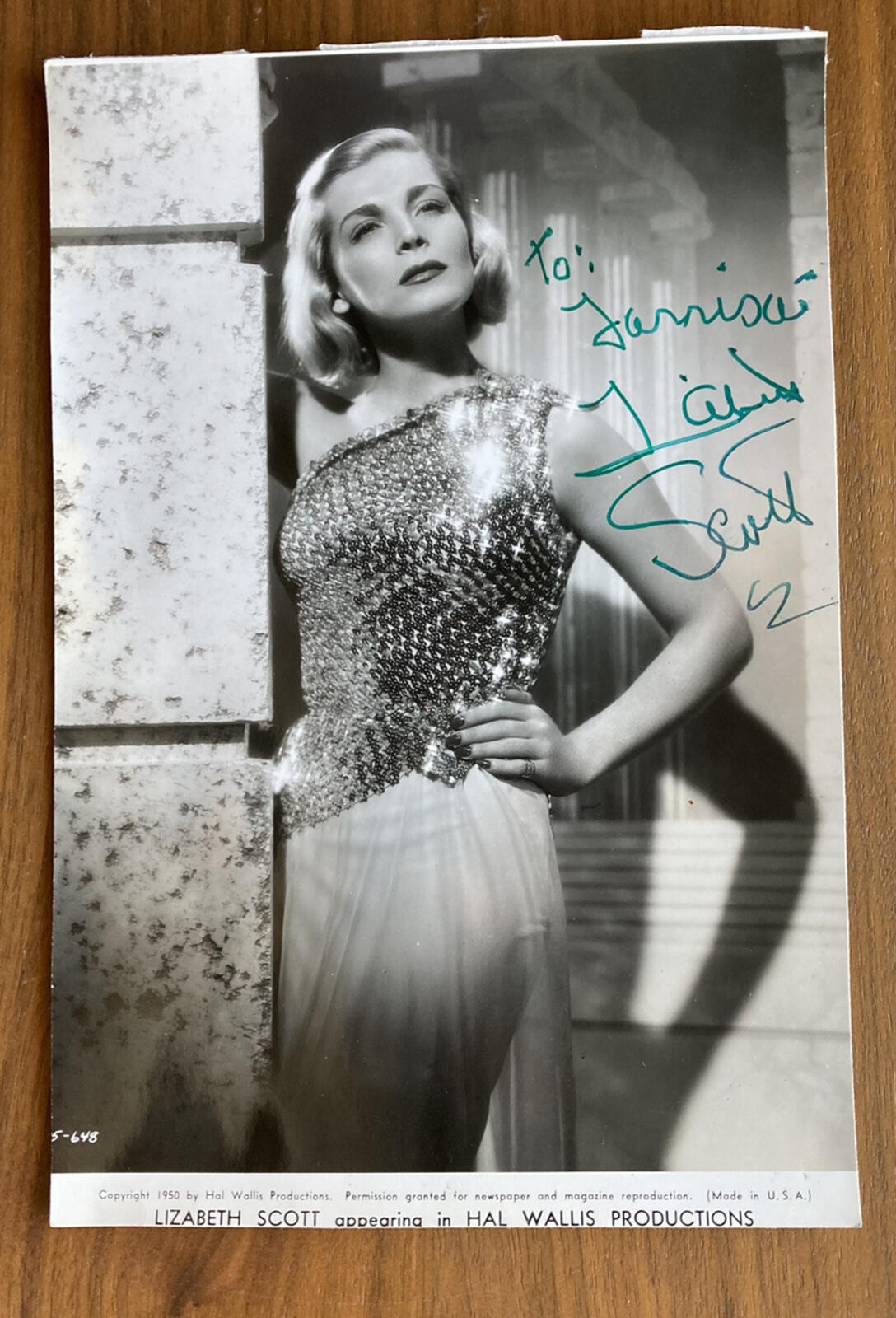 Lizabeth Scott Photo Movie Star Photo Signed Autographed