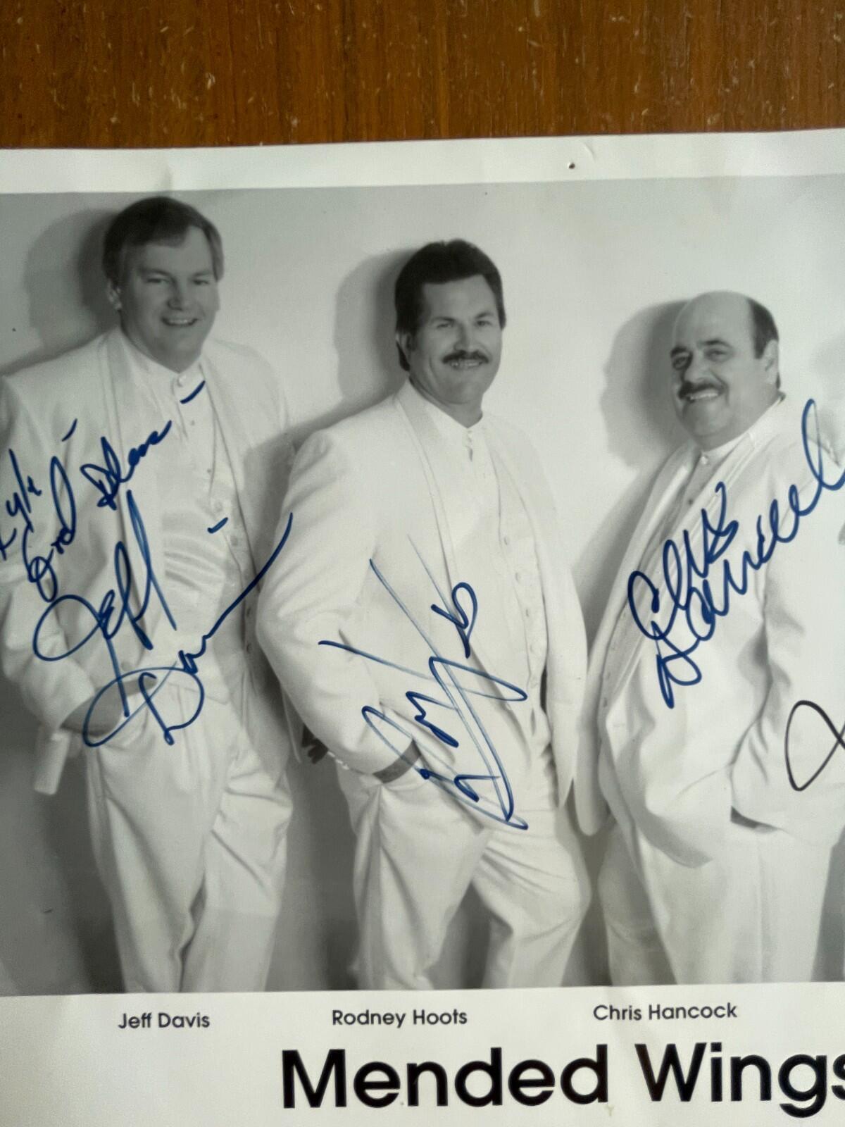 Mended Wing Band Photo Autopraphed Photo Signed Photo Gospel Singers Christian - Image 3