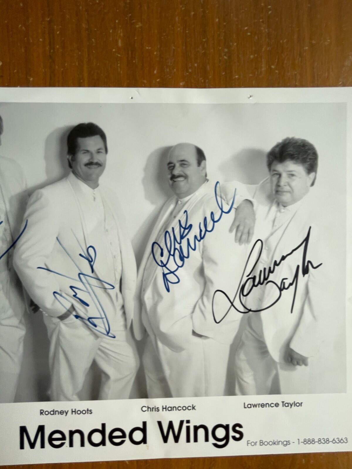 Mended Wing Band Photo Autopraphed Photo Signed Photo Gospel Singers Christian - Image 4