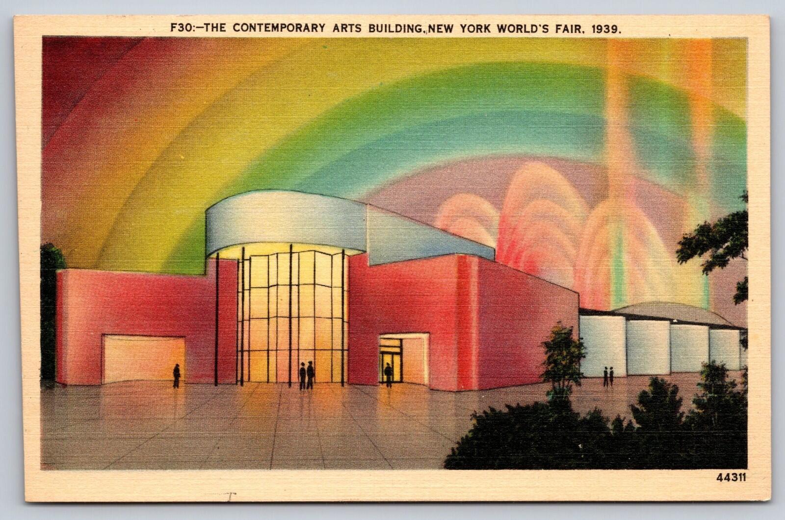 The Contemporary Arts Building New York World's Fair 1939 Postcard